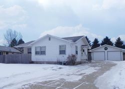Pre-foreclosure in  CRESCENT DR Minot, ND 58703