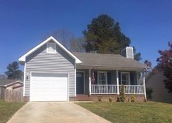 Pre-foreclosure in  APPLEWHITE RD Fayetteville, NC 28304