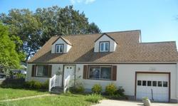 Pre-foreclosure in  JOYCE RD Plainview, NY 11803