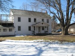 Pre-foreclosure in  PERRY LN Cambridge, NY 12816