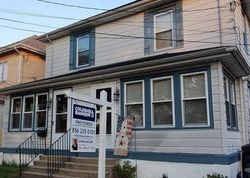 Pre-foreclosure in  HICKORY ST Riverside, NJ 08075