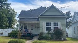 Pre-foreclosure Listing in ELLIOTT AVE CHAFFEE, MO 63740