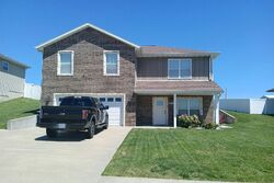 Pre-foreclosure in  RILEY CT Jefferson City, MO 65109