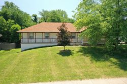 Pre-foreclosure in  E BLACKHAWK TRL Independence, MO 64056
