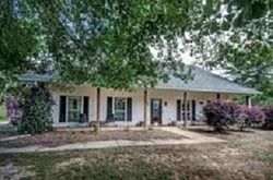 Pre-foreclosure in  PINE HEIGHTS RD Magee, MS 39111