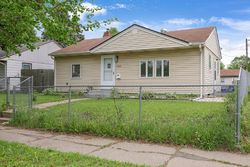 Pre-foreclosure in  FARRINGTON ST Saint Paul, MN 55117