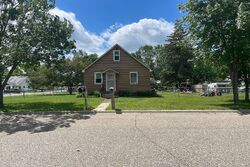 Pre-foreclosure in  BROADWAY AVE N Foley, MN 56329