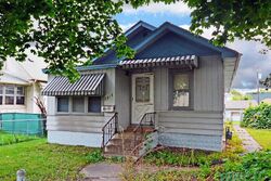 Pre-foreclosure in  PENN AVE N Minneapolis, MN 55411