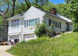 Pre-foreclosure in  PAHAMA CT NW Rochester, MN 55901