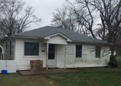 Pre-foreclosure in  SUNSET DR Godfrey, IL 62035