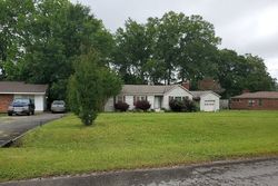 Pre-foreclosure in  MAGNOLIA ST SE Decatur, AL 35601