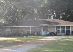 Pre-foreclosure in  DYER RD Baker, LA 70714