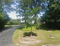 Pre-foreclosure in  DEVONSHIRE CT Lake Forest, IL 60045