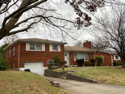 Pre-foreclosure in  MELODY WAY Louisville, KY 40299