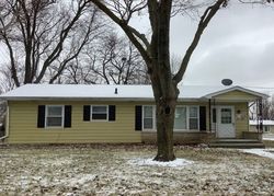 Pre-foreclosure Listing in WILLOW ST MAPLE PARK, IL 60151