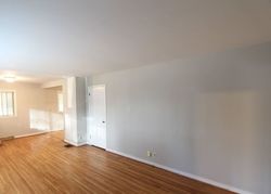 Pre-foreclosure in  SHERWOOD FOREST DR Birmingham, AL 35235