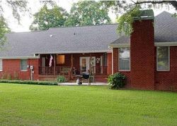 Pre-foreclosure in  VICKI DR Birmingham, AL 35235