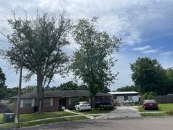 Pre-foreclosure in  THORNTON CT Jacksonville, FL 32221