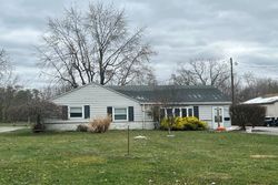 Pre-foreclosure in  MASON DR Fort Wayne, IN 46809