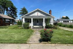 Pre-foreclosure in  N 9TH ST Clinton, IN 47842