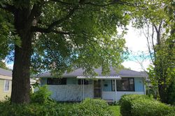 Pre-foreclosure in  VERNON AVE Indianapolis, IN 46226