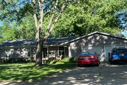 Pre-foreclosure in  N EVERETT DR Palatine, IL 60074