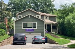 Pre-foreclosure in  ELM ST Downers Grove, IL 60515