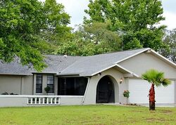 Pre-foreclosure in  CANFIELD DR Spring Hill, FL 34609