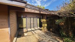 Pre-foreclosure in  E BYRD AVE Fresno, CA 93727