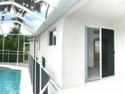 Pre-foreclosure in  LAUREL CREEK TRL Ellenton, FL 34222
