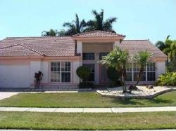 Pre-foreclosure in  NW 195TH AVE Hollywood, FL 33029