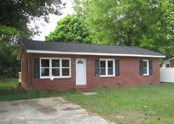Pre-foreclosure in  NANDINA ST Hartsville, SC 29550