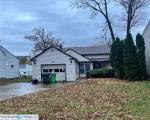 Pre-foreclosure in  ORIOLE AVE Euclid, OH 44132