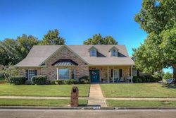 Pre-foreclosure in  HILLSIDE CT Forney, TX 75126