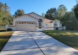 Pre-foreclosure in  N PICKINZ WAY Dunnellon, FL 34433