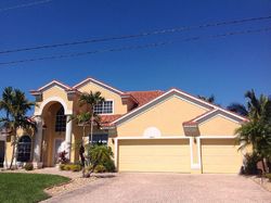 Pre-foreclosure in  NW 21ST TER Cape Coral, FL 33993