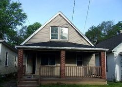 Pre-foreclosure in  GROVE ST Middletown, OH 45044