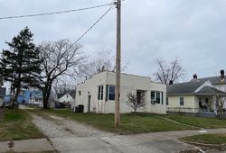 Pre-foreclosure in  LULU AVE Hamilton, OH 45011