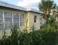 Pre-foreclosure in  NW 27TH CT Fort Lauderdale, FL 33313
