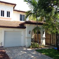 Pre-foreclosure in  SW 10TH ST Fort Lauderdale, FL 33315