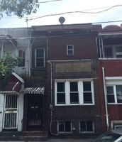 Pre-foreclosure in  WILLIAMSBRIDGE RD Bronx, NY 10467