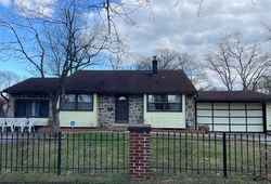 Pre-foreclosure in  ASHBOURNE AVE Clementon, NJ 08021