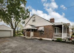 Pre-foreclosure in  N HANOVER ST Pottstown, PA 19464