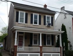 Pre-foreclosure in  CHESTNUT ST Pottstown, PA 19464