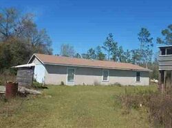 Pre-foreclosure in  WESTERN RD Fountain, FL 32438