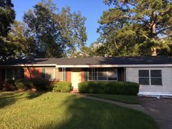 Pre-foreclosure in  DOLPHIN DR Dothan, AL 36301