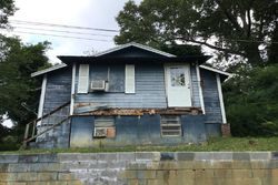 Pre-foreclosure in  N 36TH ST Gadsden, AL 35904