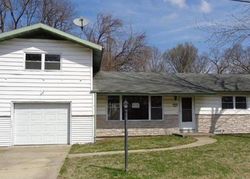 Pre-foreclosure in  HIGHWOOD CT Belleville, IL 62223