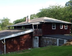 Pre-foreclosure in  BUSHNELL HOLLOW RD Baltic, CT 06330