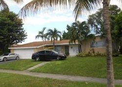 Pre-foreclosure in  NE 187TH DR Miami, FL 33179